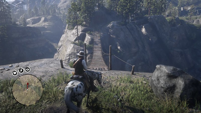 caballo cruza puente